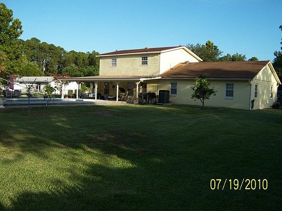 3rd image of 13731 Gerona Dr N
