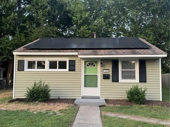 1445 Oakcrest Dr, Hampton, VA 23663