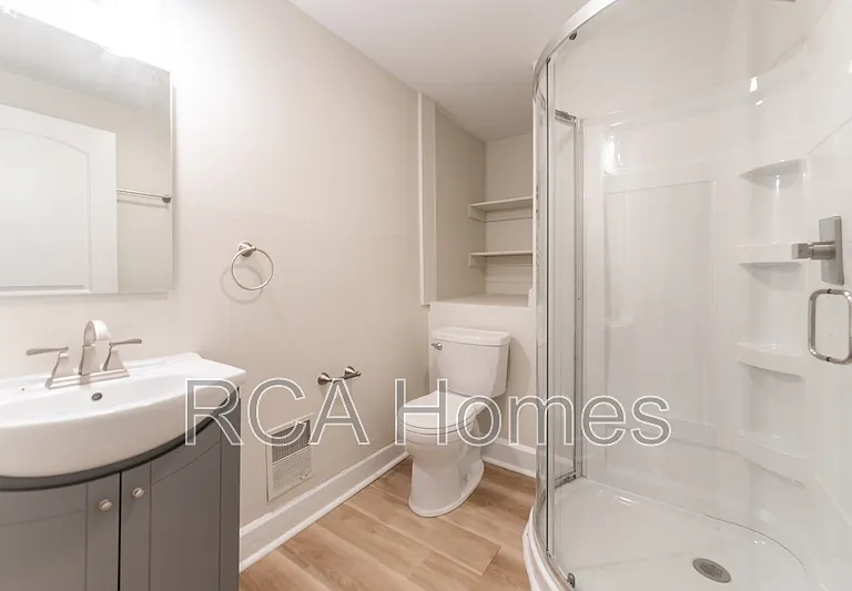 1601 Villa Ave — Photo 7