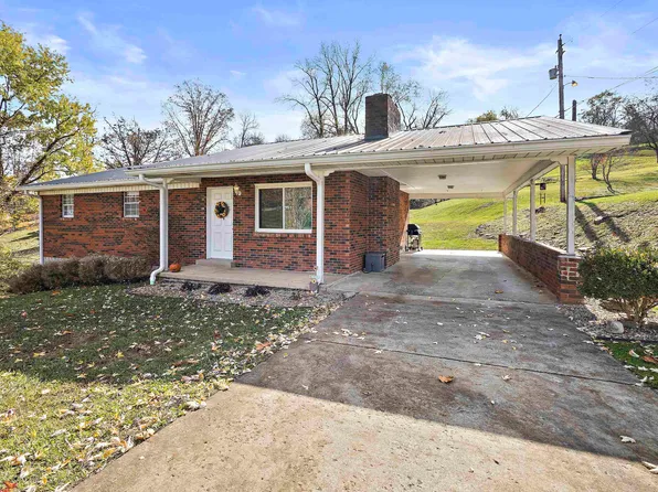 638 Lake Mary Carol Rd, Ashland, KY 41102