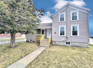 147 W South Park Ave, Oshkosh, WI 54902