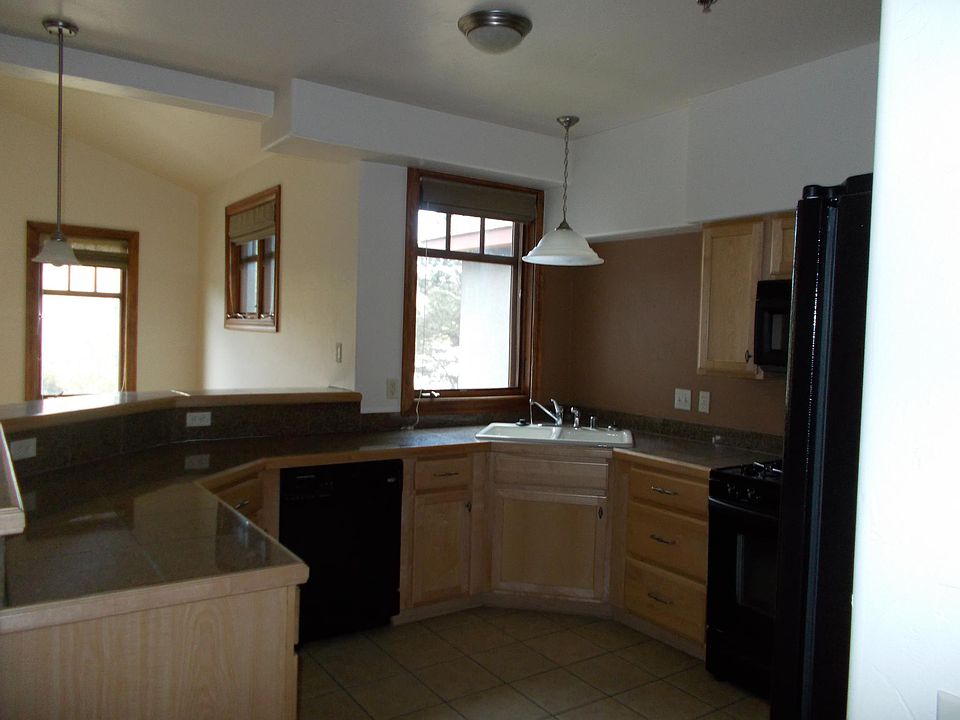 2nd image of 355 E 3rd Ave Unit 231