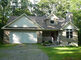 154 Piute Rd, Shohola, PA 18458