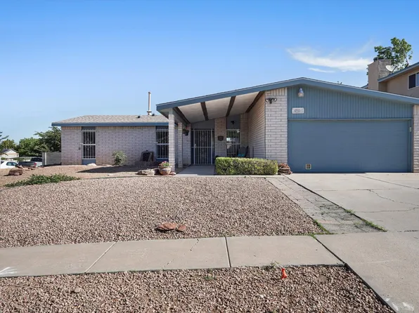 6901 Gisele Dr NE, Albuquerque, NM 87109