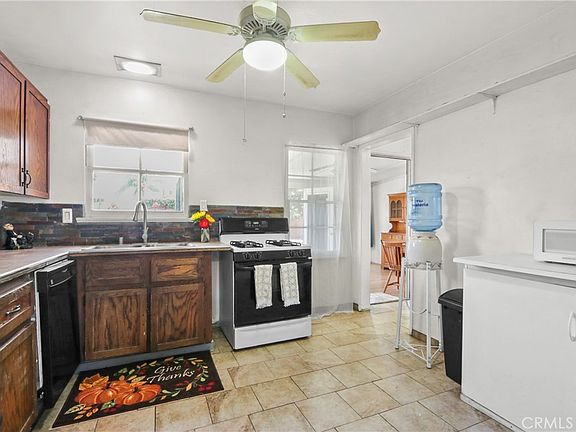 3rd image of 13714 Graystone Ave