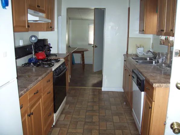 250 W North St, Carlisle, PA 17013