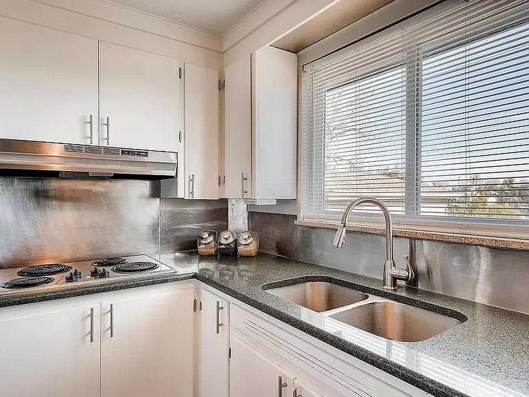 4857 W 11th Ave #A — Photo 9