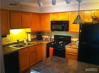 2nd image of 1411 Willow Brook Cv APT 5