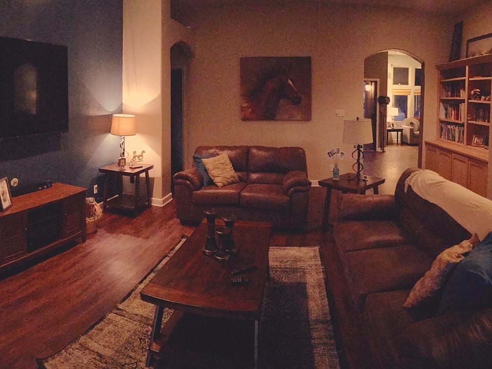 1st image of 10330 S Avenida La Primera