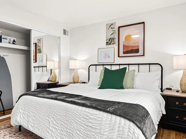 (undisclosed Address), Royal Oak, MI 48073