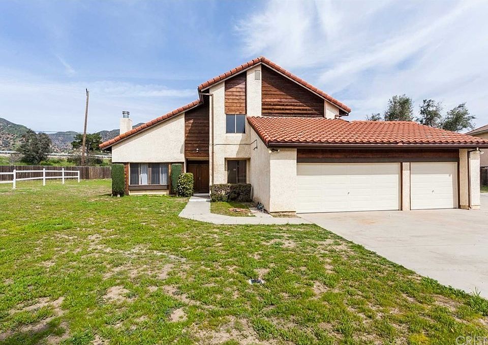 1st image of 13782 Glenoaks Blvd