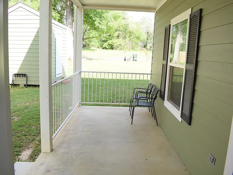 1911 Banita St #102 — Photo 11