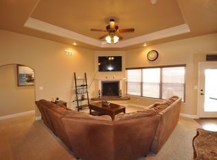 2209 Jadyn Ln, Clovis, NM 88101
