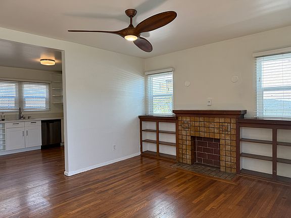 3rd image of 1838 Howard Ave