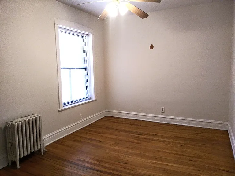 709 W Cornelia Ave #2 — Photo 6