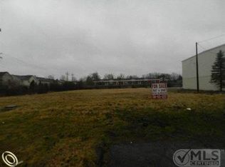 29528 6 Mile Rd, Livonia, MI 48152