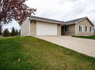 2327 Chisholm Dr, Colstrip, MT 59323