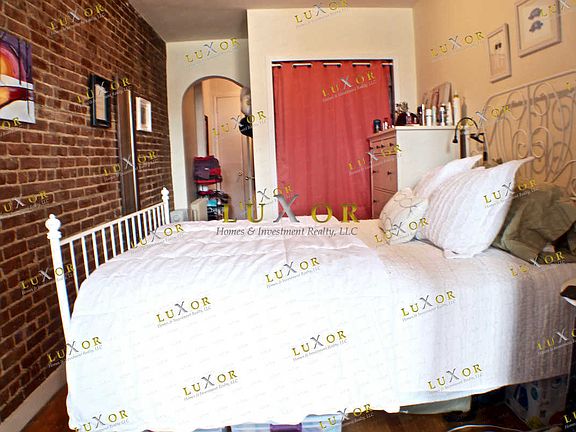 3rd image of 485 Columbus Ave APT 4B