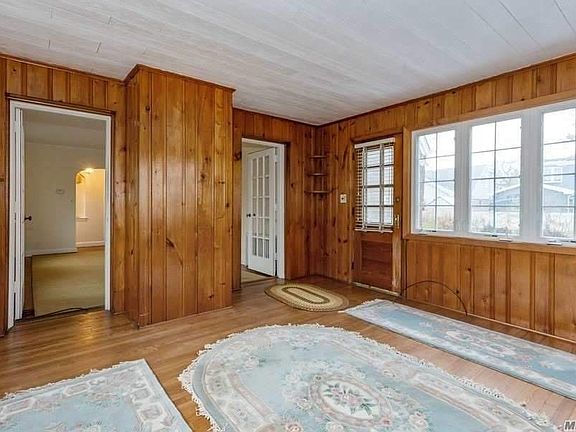 5th image of 141 Dogwood Ave