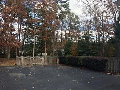 9134 Fox Hill Race Ct — Photo 21