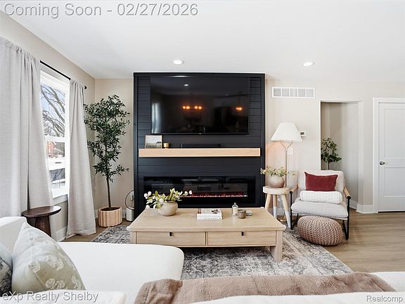 5th image of 34461 Pratt Rd