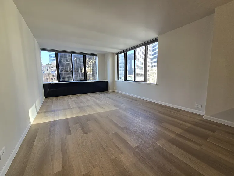 445 5th Ave #20A — Photo 4