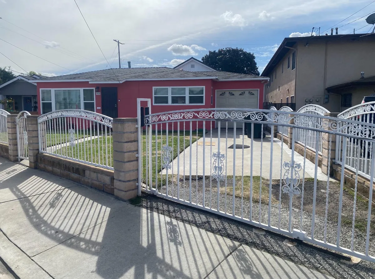 (Undisclosed Address), Bellflower, CA 90706 | HotPads