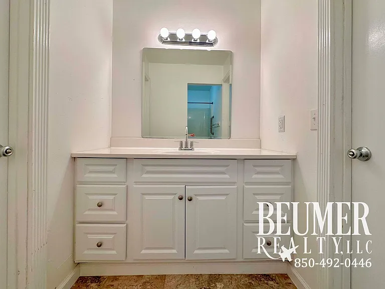 4833 Huron Dr — Photo 17