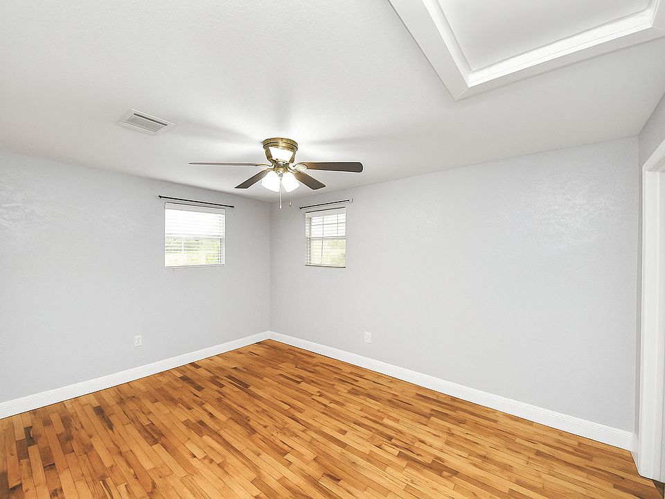 2nd image of 10241 Norvic St #B