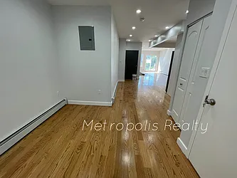 Rented by Metropolis International Realty Inc.