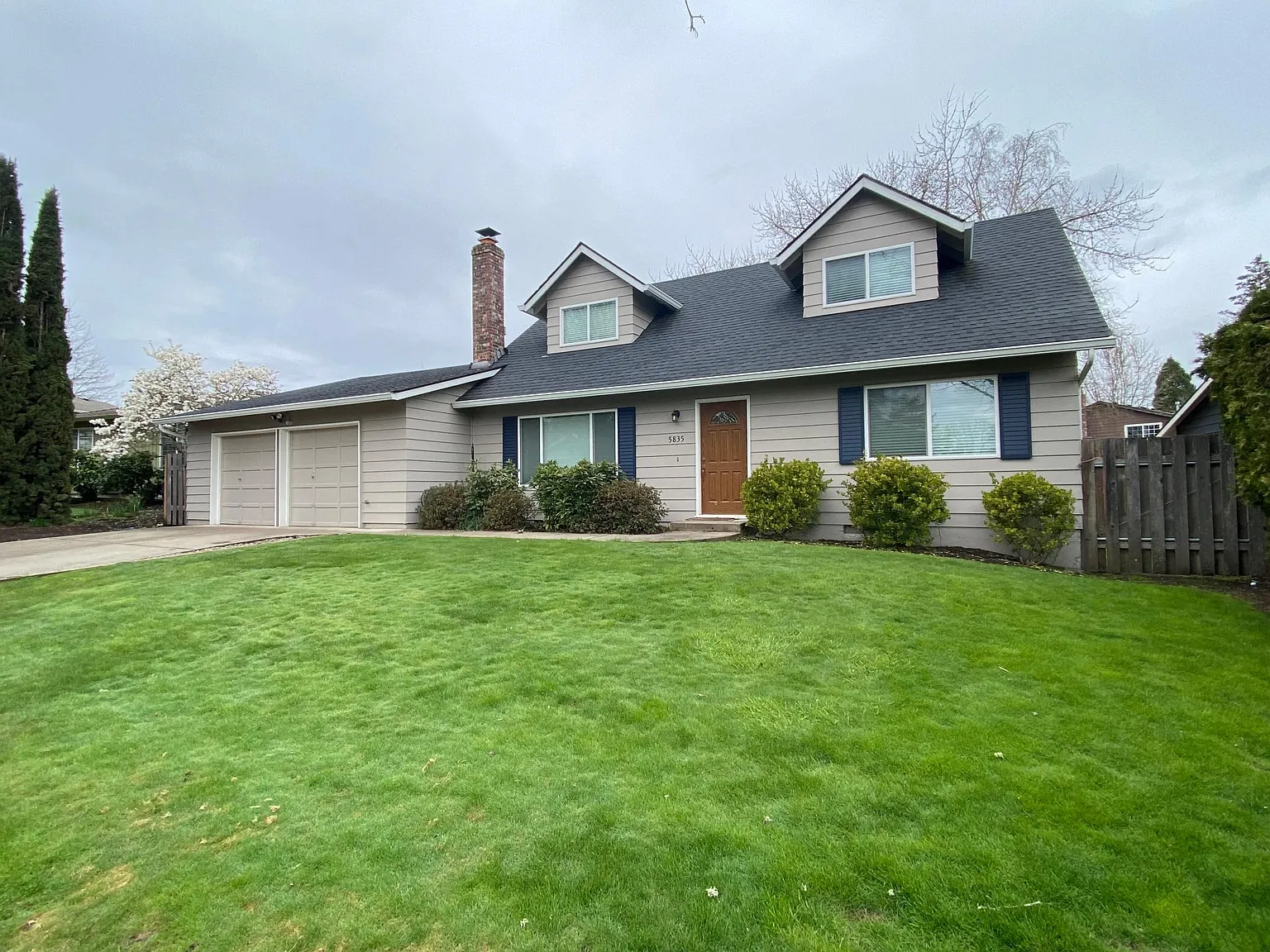 4 bed, 1859 sqft, $3,100 — Photo 1