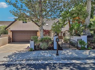 30452 Rainbow Crest Dr, Agoura Hills, CA 91301