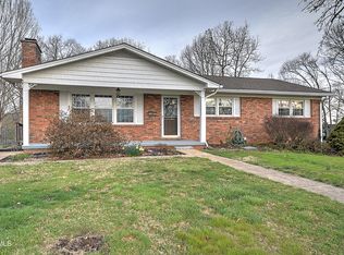 714 Montclair Dr, Johnson City, TN 37604