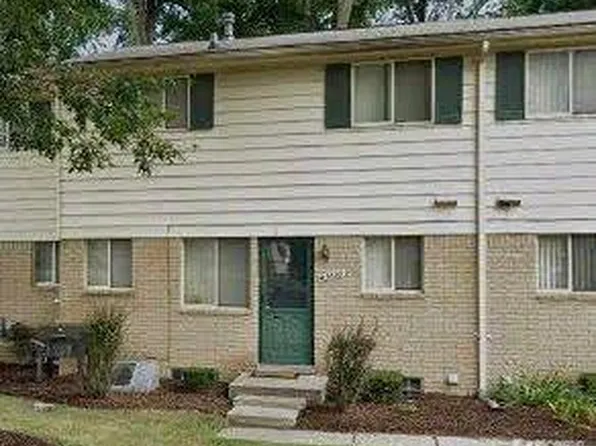 23640 Lahser Rd, Southfield, MI 48033