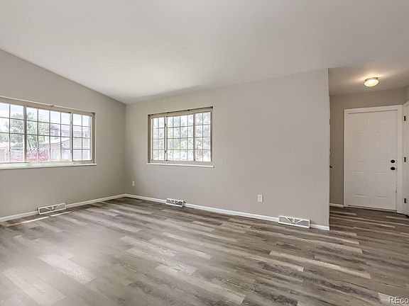 4th image of 4613 W 1st Street
