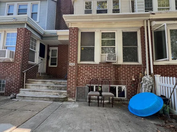 3430 Friendship St, Philadelphia, PA 19149