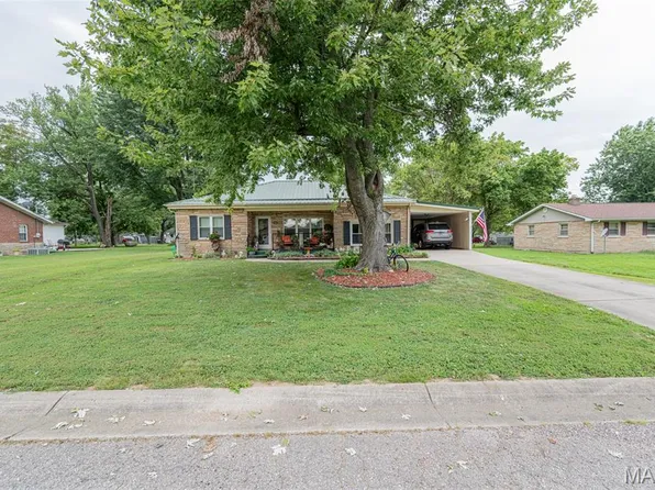 608 S Swanson Ave, Belle, MO 65013