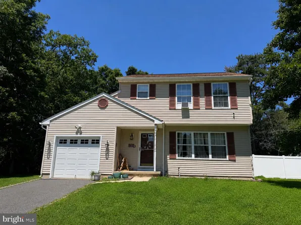 1204 Geissel Dr, Millville, NJ 08332