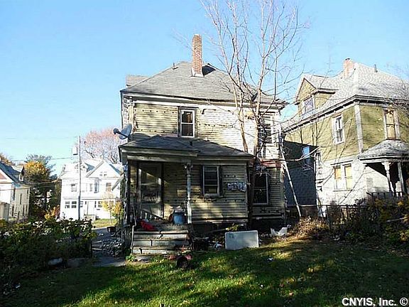 4th image of 228 McKinley Ave