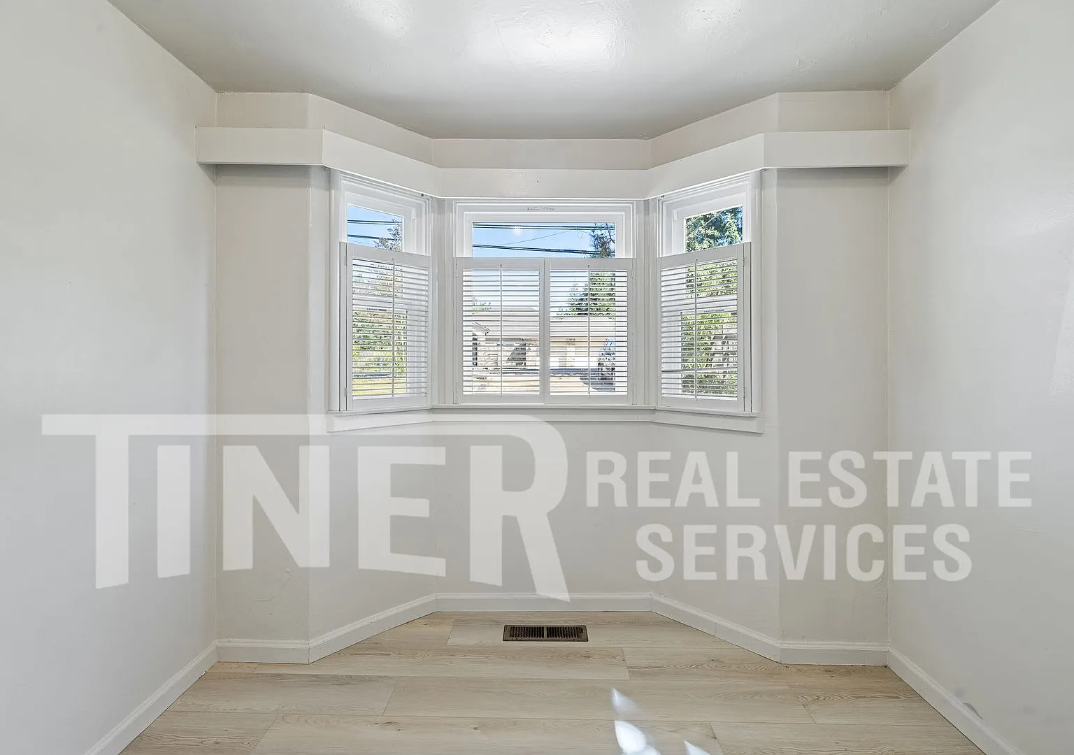 3837 Marshall Avenue - Tier 3 — Photo 3