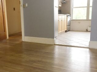 2038 33rd St, Astoria, NY 11105