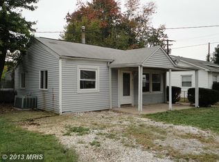 24 Dogwood Dr, Middle River, MD 21220