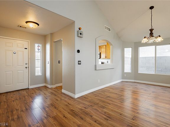 4th image of 8736 Harvest Valley Ave