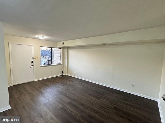 2nd image of 8403 Alameda Ct #58