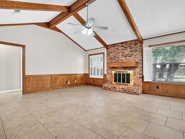 2614 Spicewood Ct — Photo 12