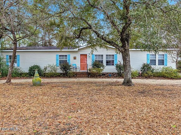 2nd image of 189 Maple Creek Road SW