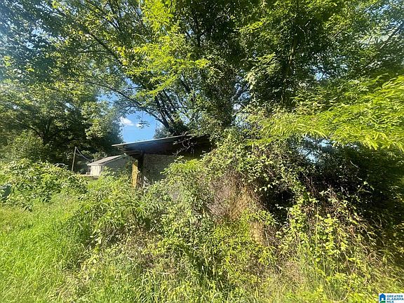 2nd image of 507 County Rd