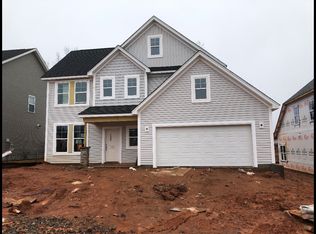 135 Crisp Cameo Ct, Greer, SC 29651