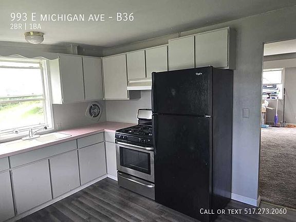 3rd image of 993 Michigan Ave E #B36