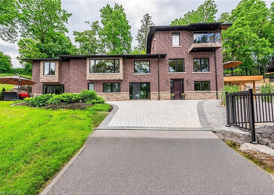 1st image of 8949 Mississauga Rd